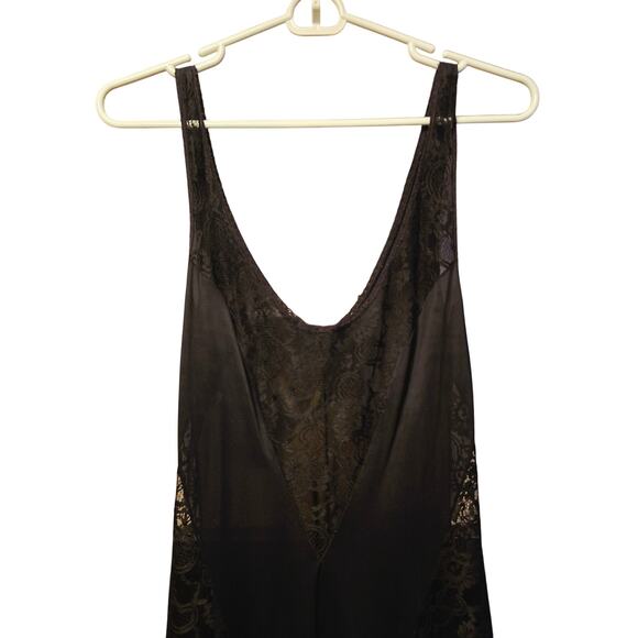 Vintage 1970's Fredricks of hollywood Black Lace Paneled Full Length Nightgown - Picture 3 of 7